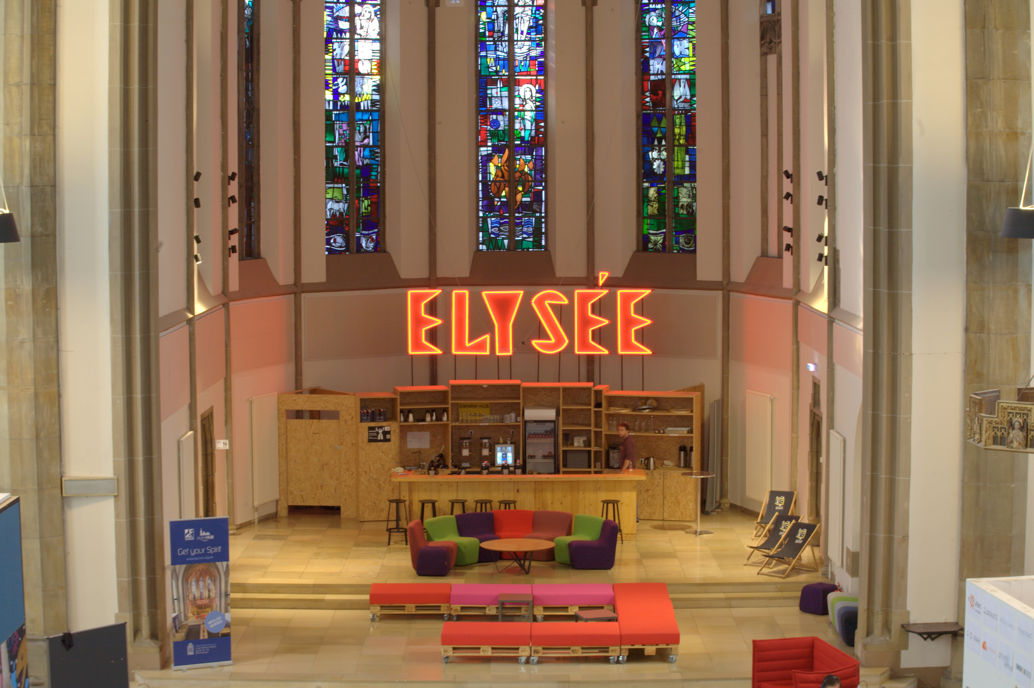 Elysee Bar in der digitalCHURCH Aachen